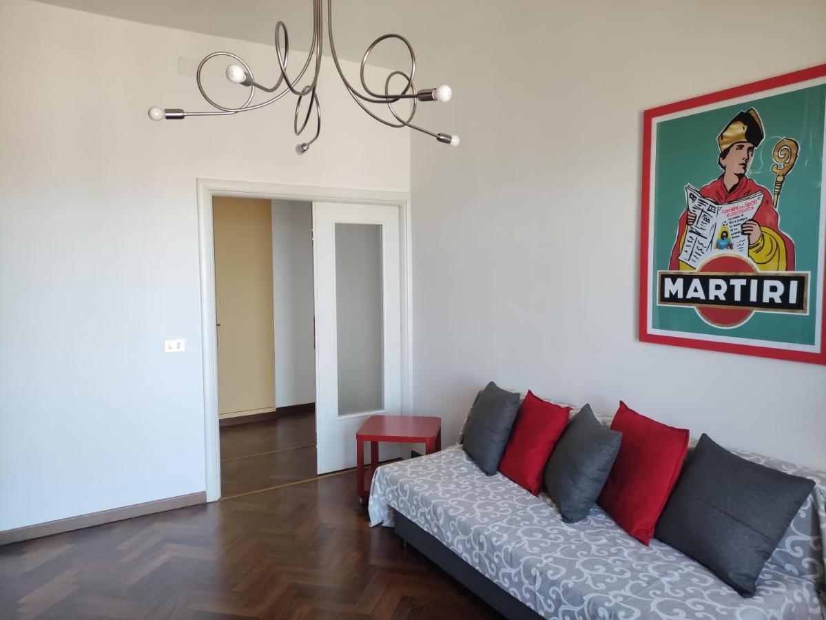 New Panoramic Apartment - Half Way Center-Vomero District Наполи Екстериор снимка